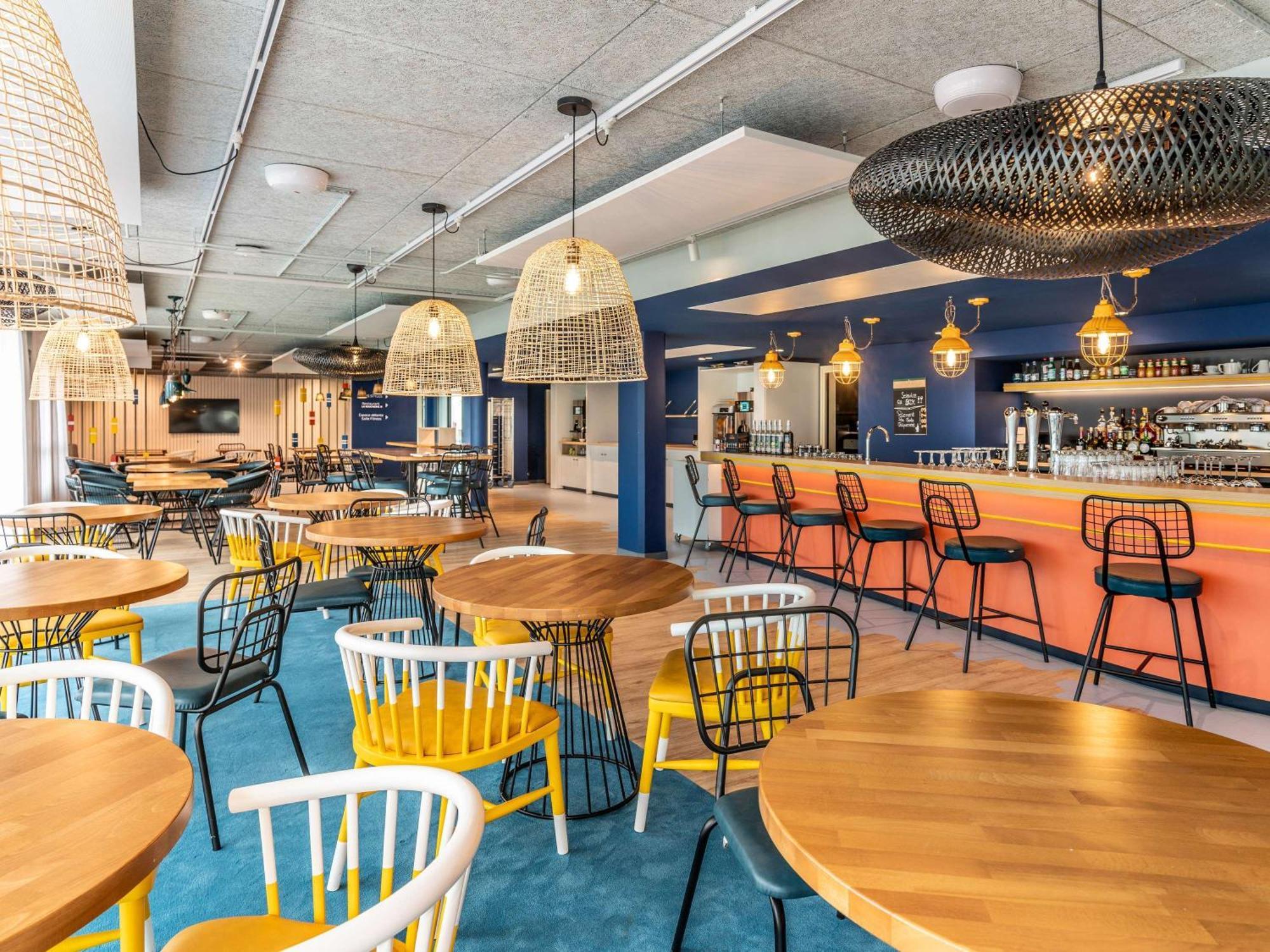 Отель Ibis Styles Морле Экстерьер фото