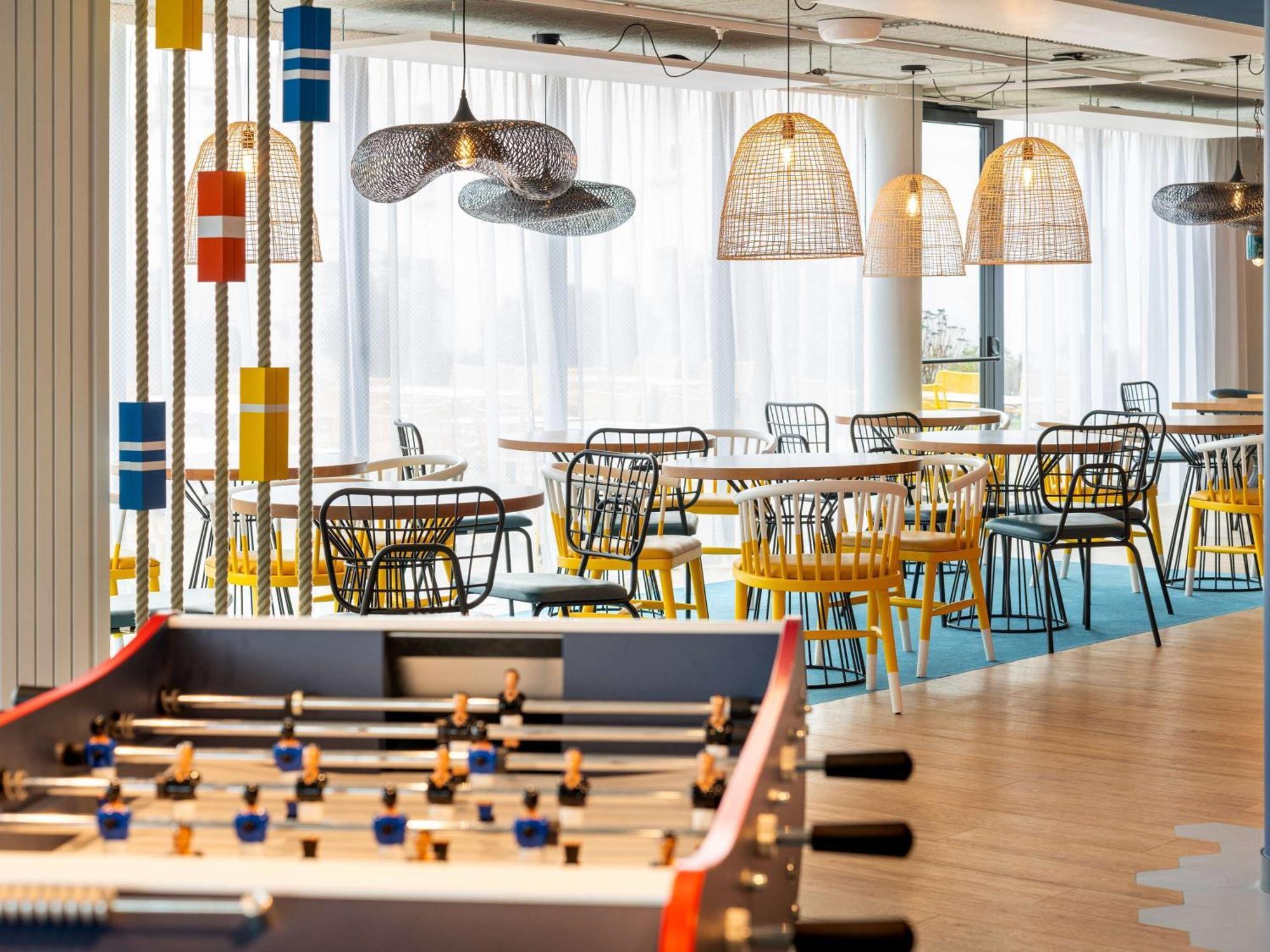 Отель Ibis Styles Морле Экстерьер фото