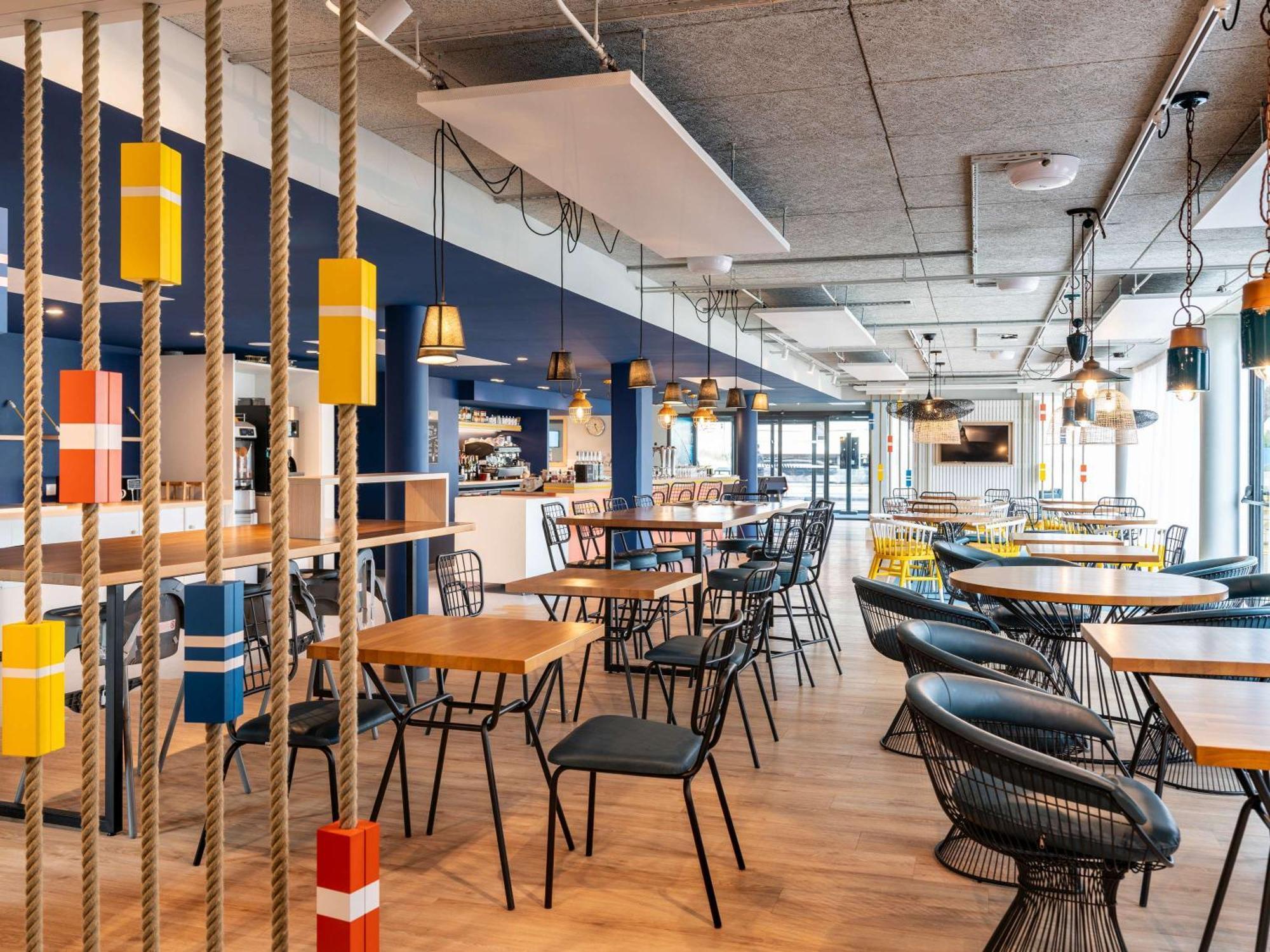 Отель Ibis Styles Морле Экстерьер фото